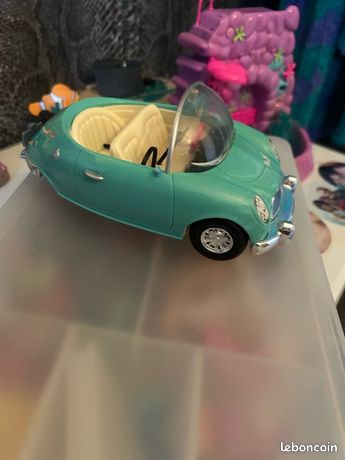 Mattel Polly Pocket 2003 Dare to Hair Stretch U-V Limo Car Jeep Pool Playset