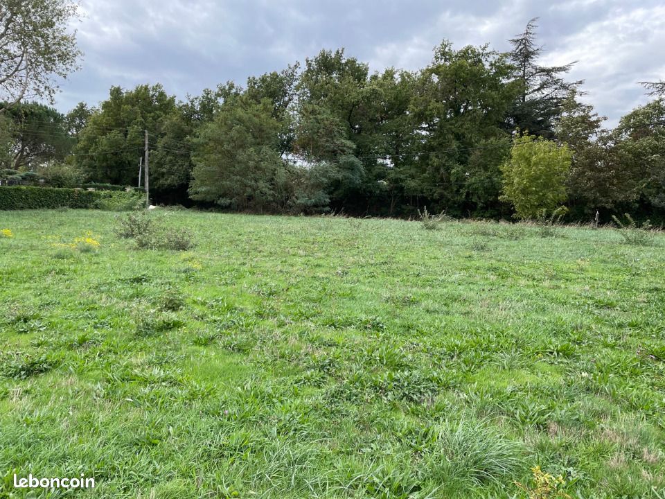 Terrain 1 009 m² Labruguiere · à Labruguière · 80 720 €