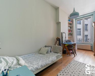 Appartement 750 000 € - 153 m²