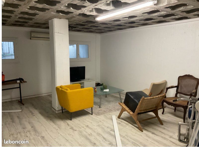 Local commercial 5 pièces 126 m² · à Grenoble · 126 m² · 120 000 €