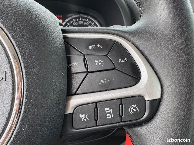 Jeep RENEGADE 1.5 TURBO T4 130CH MHEV LIMITED BVR7 (image 13)
