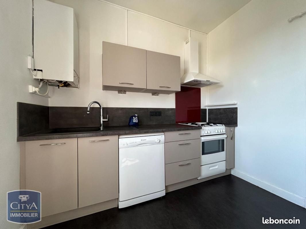 Appartement 4 pièces 83 m² · à Brive-la-Gaillarde · 83 m² · 715 €