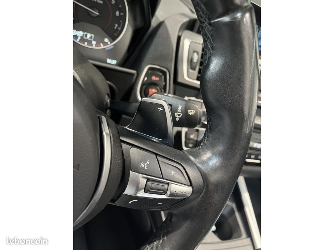 BMW SERIE 2 220i Cabriolet - BVA - M Sport - SUIVI COMPLET - CAMERA DE RECUL - CARPLAY (image 24)