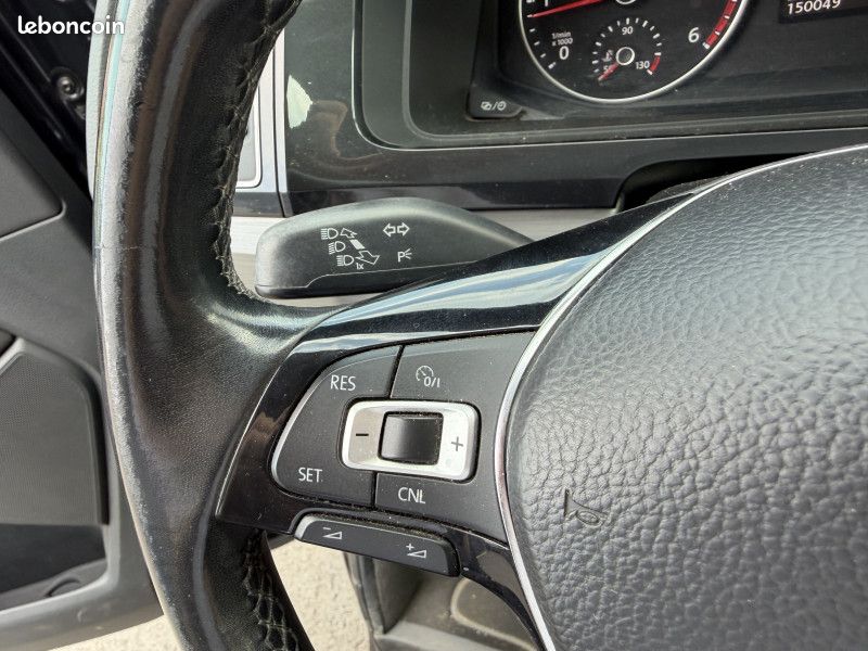 Volkswagen MULTIVAN 2.0 TDI 150CH BLUEMOTION TECHNOLOGY CARAT DSG7 COURT (image 15)