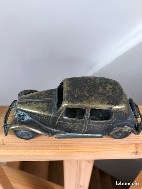 Voiture Miniature de Collection Citroën 15 (image 1)