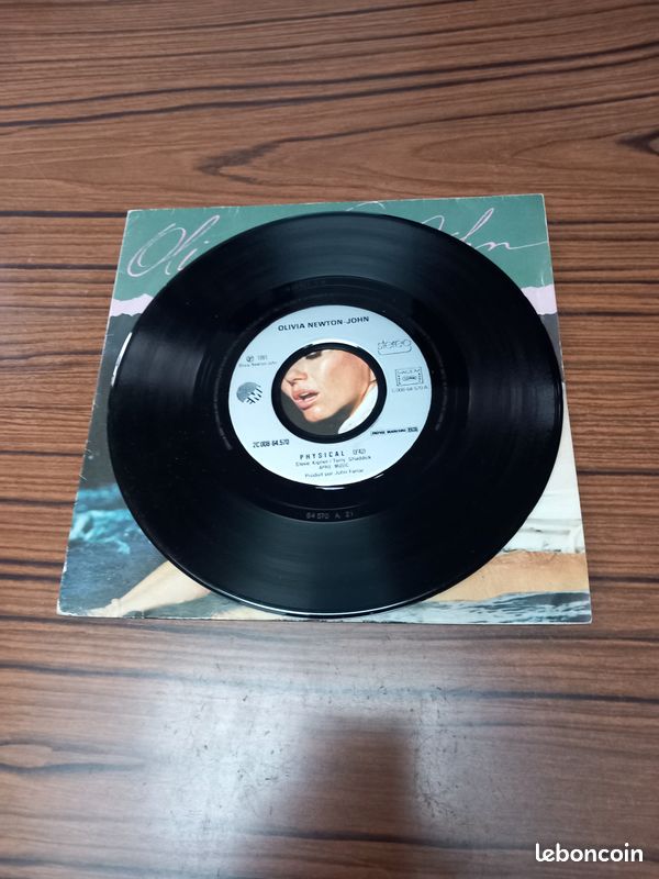 1 disque 45t olivia Newton-John physical 1981 (image 3)