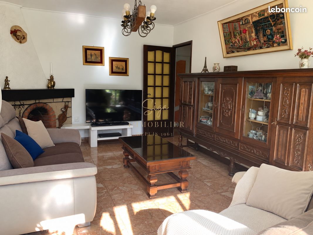 Appartement 4 pièces 85 m² · à Marseille · 85 m² · 110 000 €