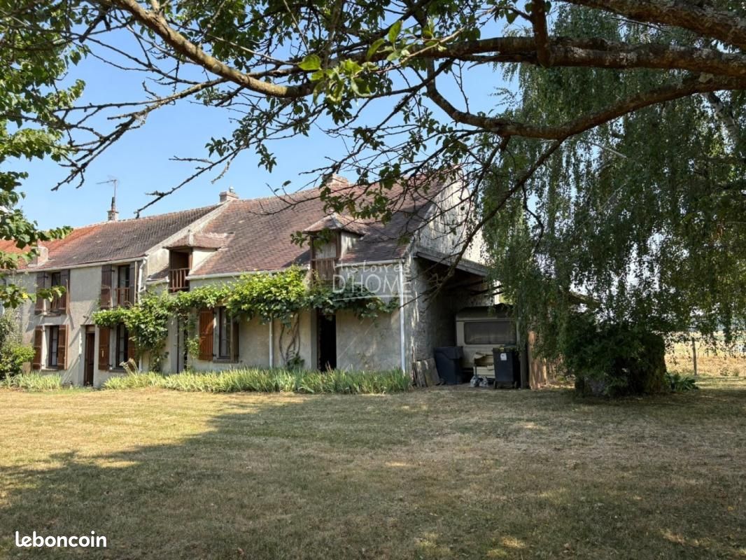 Maison 6 pièces 180 m² · à La Ferté-Gaucher · 180 m² · 192 000 €
