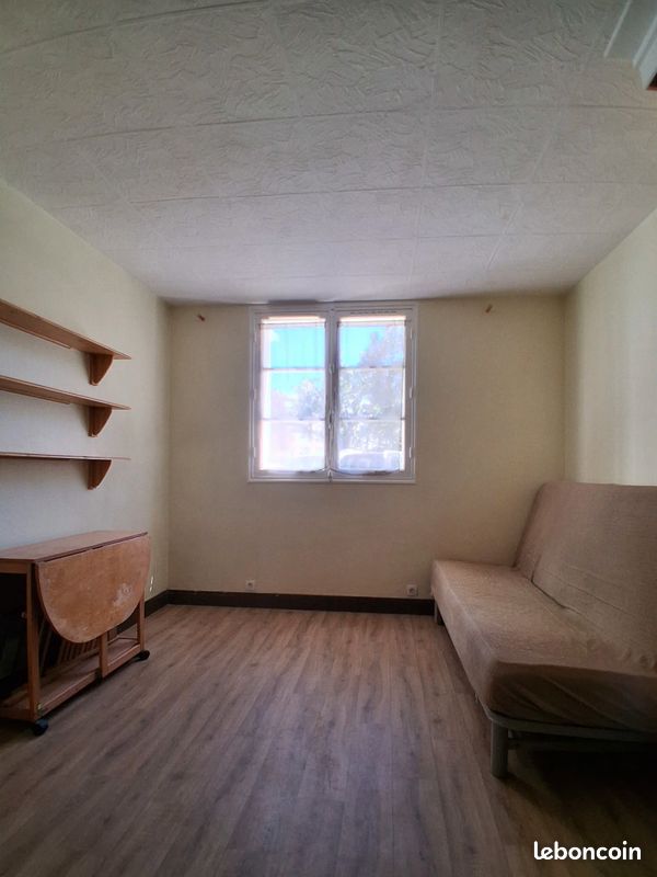 Appartement 1 pièce 18 m² · à Créteil · 18 m² · 725 €/mois