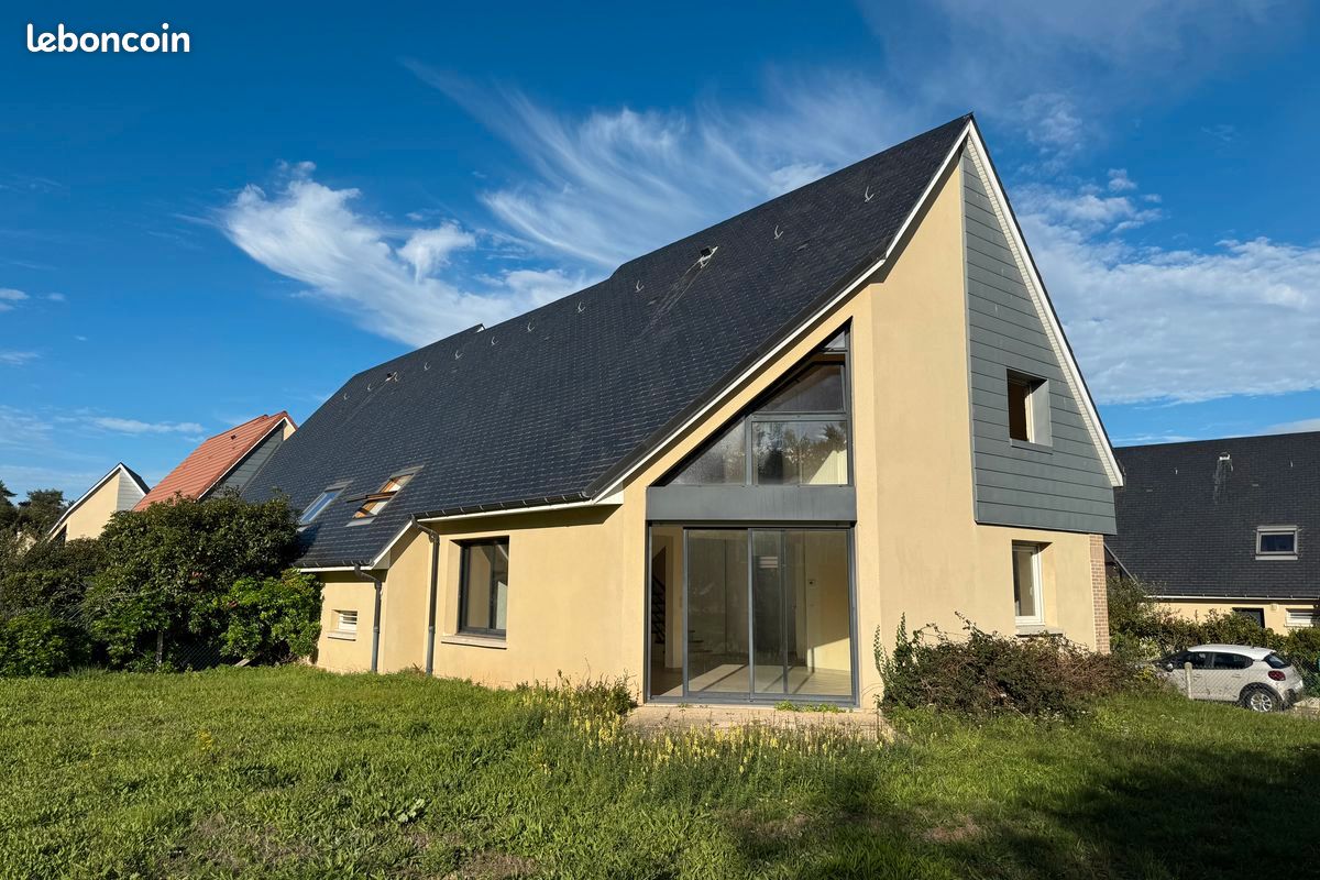Maison 4 pièces 104 m² · à Pont-de-l'Arche · 104 m² · 215 000 €