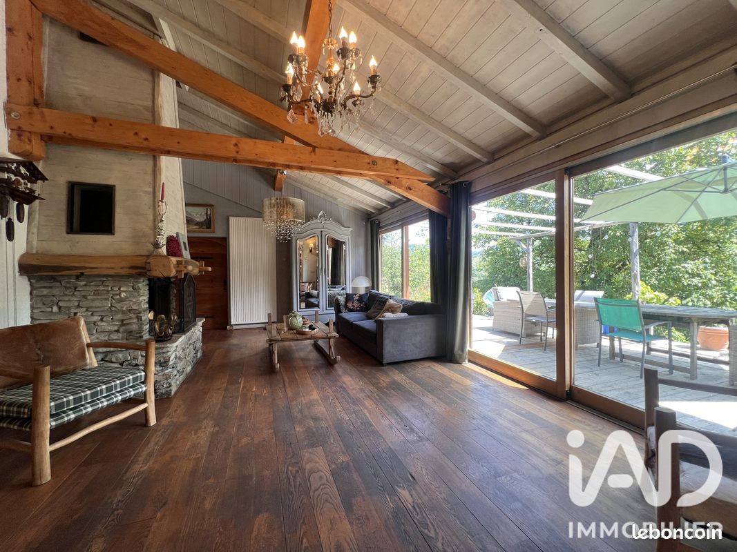 Maison 6 pièces 167 m² · à Arvillard · 167 m² · 390 000 €