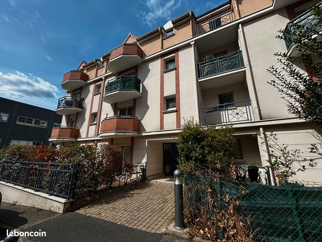 Appartement 1 pièce 33 m² · à Chilly-Mazarin · 33 m² · 790 €/mois