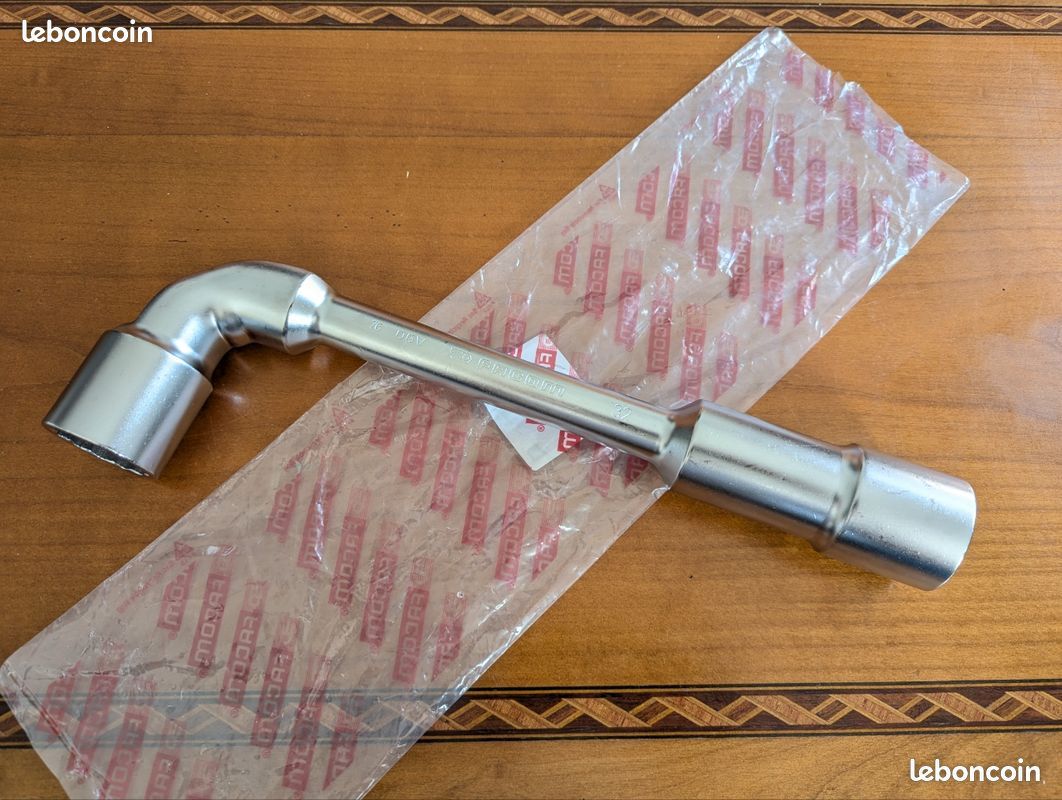 Clé à Pipe Facom Série 76 - Taille 17 - Occasion