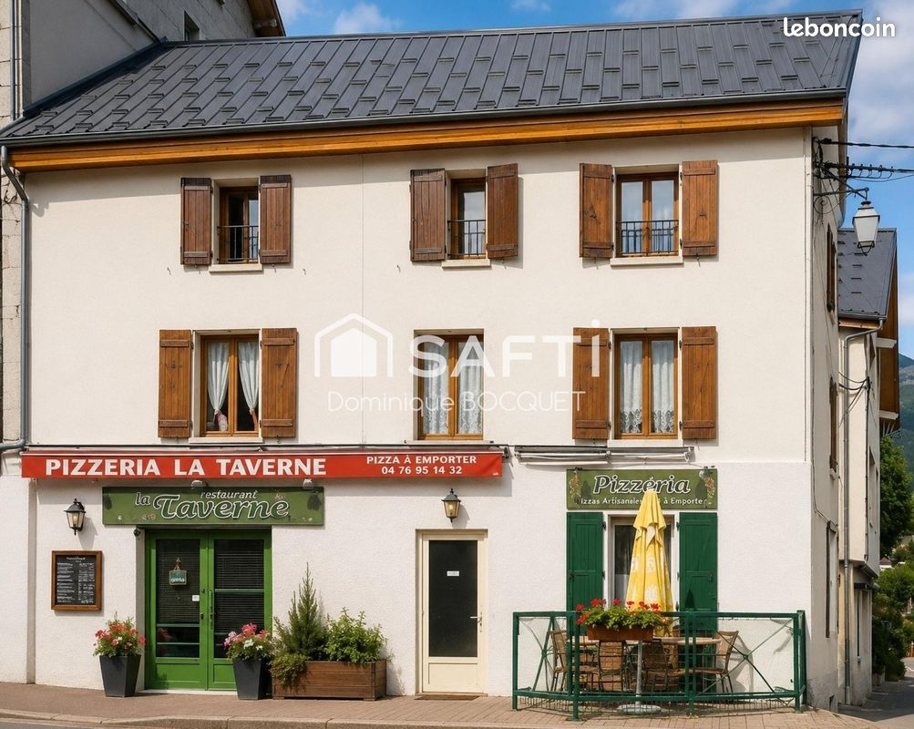 Immeuble 264 m² · à Villard-de-Lans · 264 m² · 800 000 €
