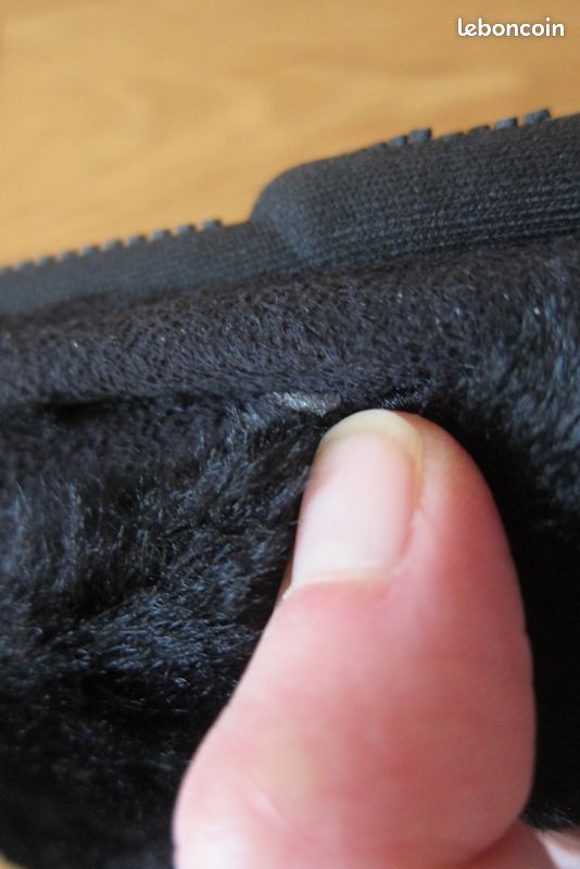 Chaussons neufs isotoner taille 38 (image 9)
