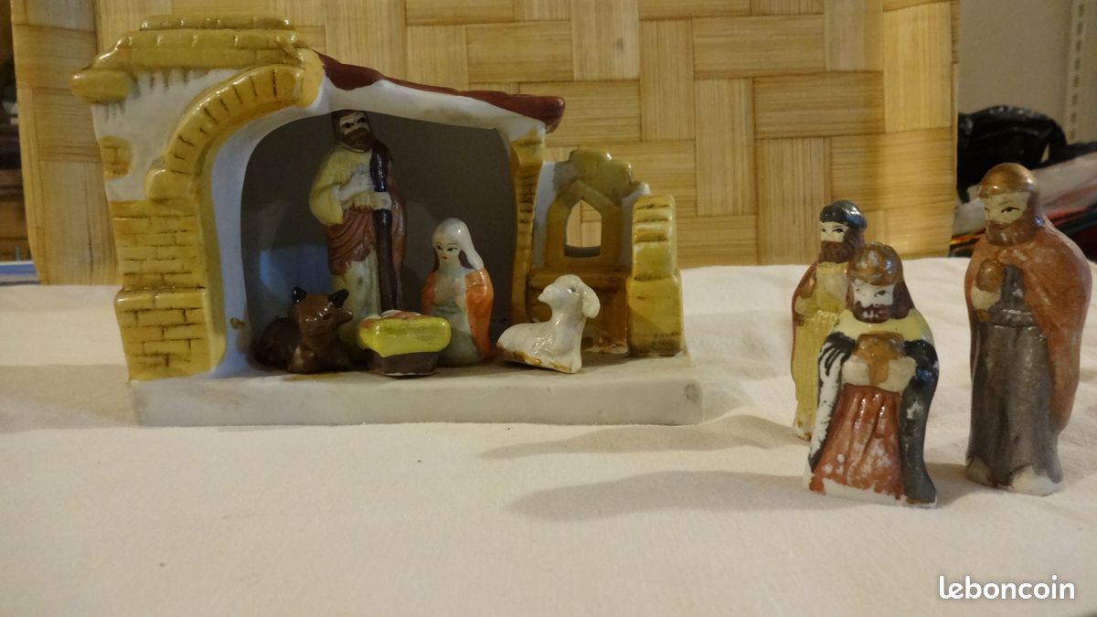 Creche de noel porcelaine (image 1)