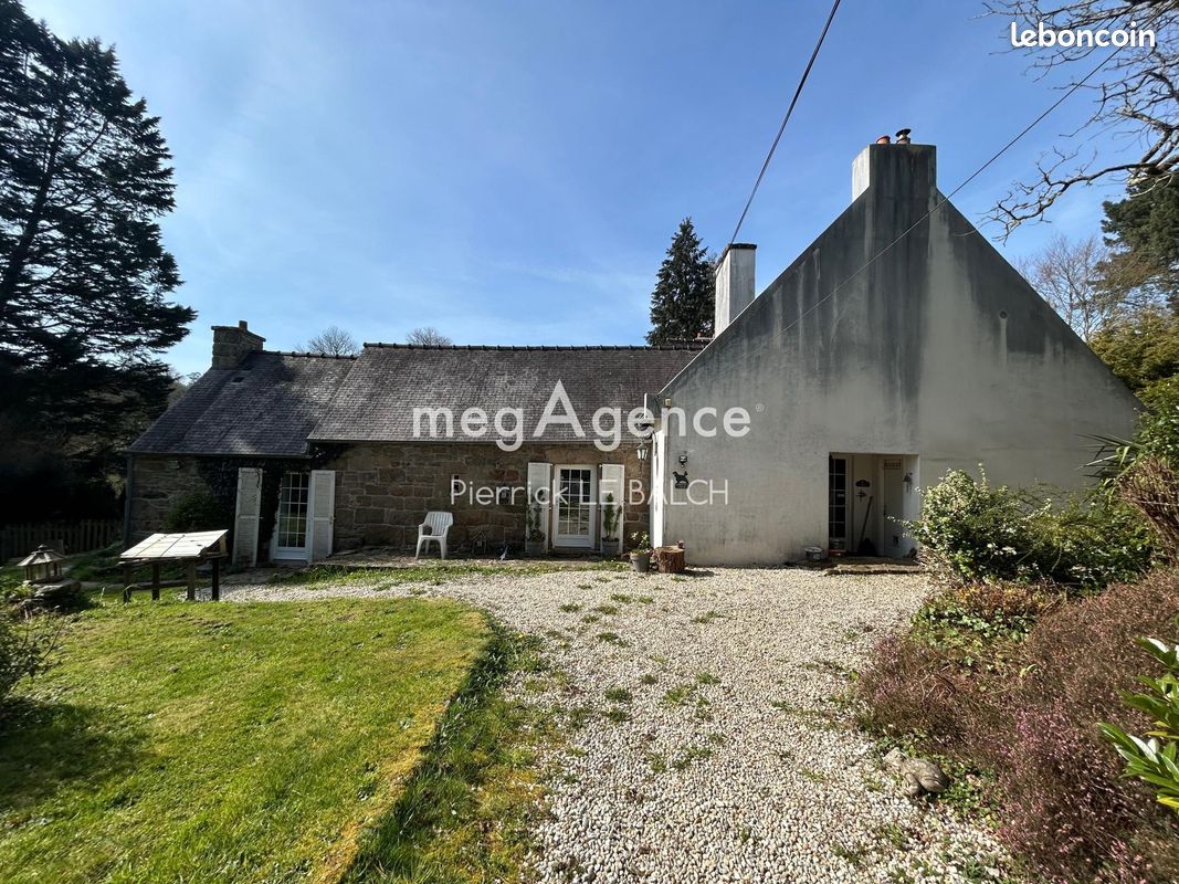 Maison 7 pièces 195 m² · à Le Vieux-Marché · 195 m² · 313 000 €