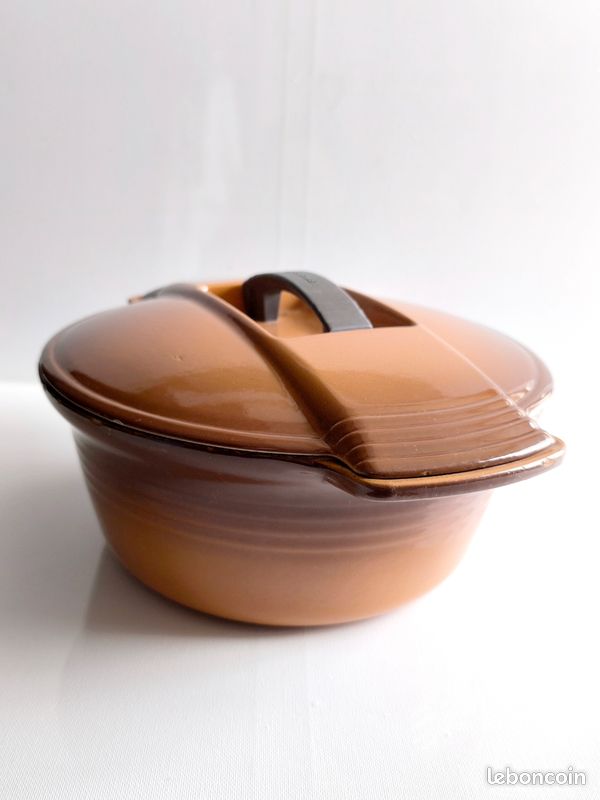 Le Creuset - Enzo Mari - Cocotte - La mama - fonte, Émail