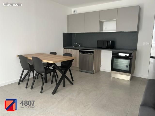 Appartement 2 pièces 43 m² · à Annecy · 43 m² · 930 €