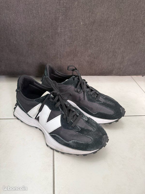 Chaussures à Talons Natysa En Cuir - Pointure 39 - Couleur Grise Et Noire - Occasion Très Bon état