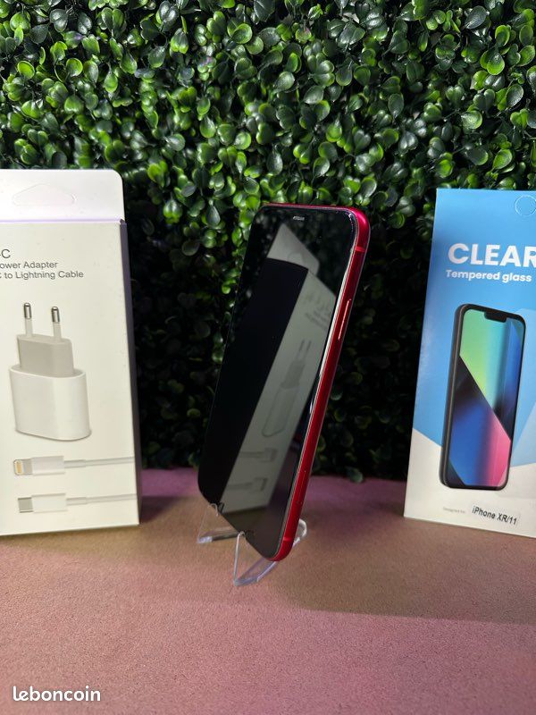 IPhone 11 RED (image 4)