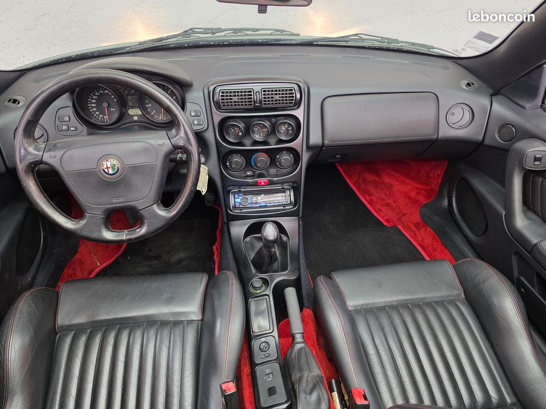 Alfa romeo spider 2.0 ts (image 5)