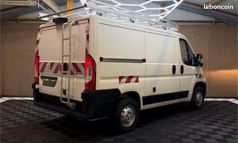 Peugeot BOXER FG 330 L1H1 2.2 BLUEHDI S&S 120CH ASPHALT (image 5)