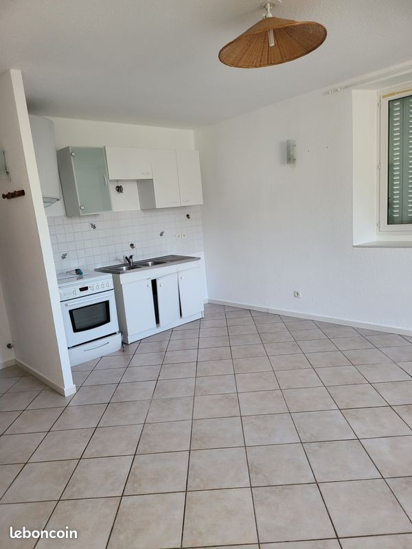 Appartement 3 pièces 60 m² · à Voreppe · 60 m² · 650 €