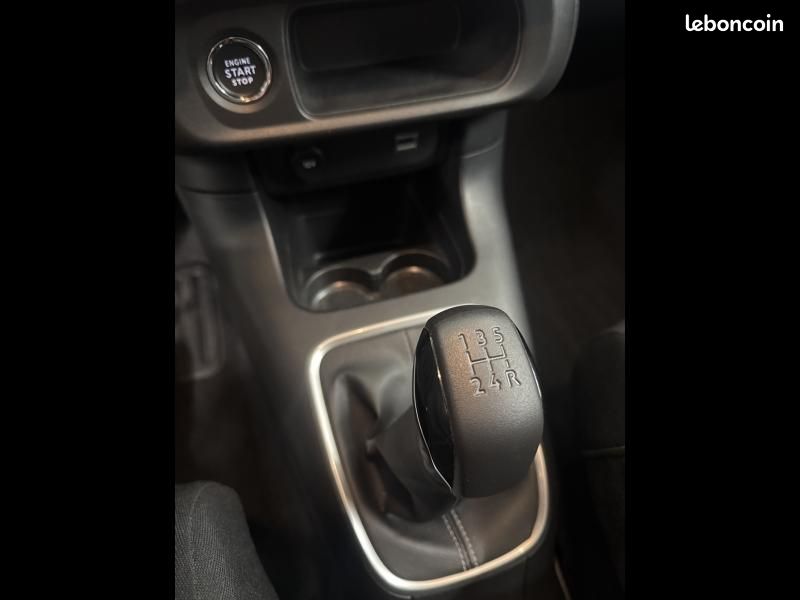 Citroen C3 1.2 PureTech 83ch S&S Shine (image 16)