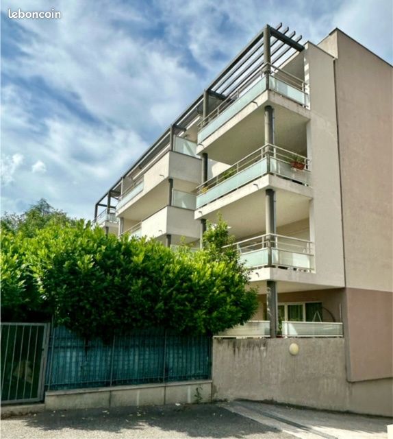 Appartement 3 pièces 69 m² · à Ferney-Voltaire · 69 m² · 359 000 €