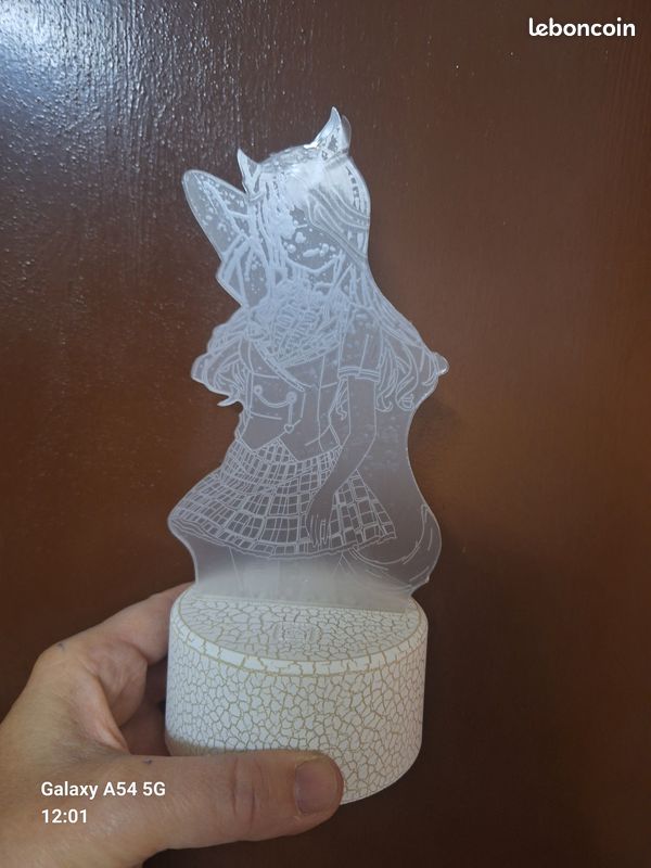 đđĄ Lampe 3D Illusion â Personnage FĂ©minin Manga + TĂ©lĂ©commande (image 6)