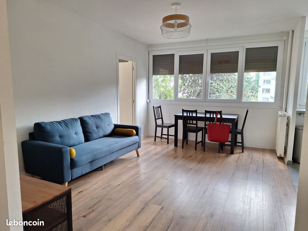 Appartement 2 pièces 43 m² · à Champigny-sur-Marne · 43 m² · 1 068 €