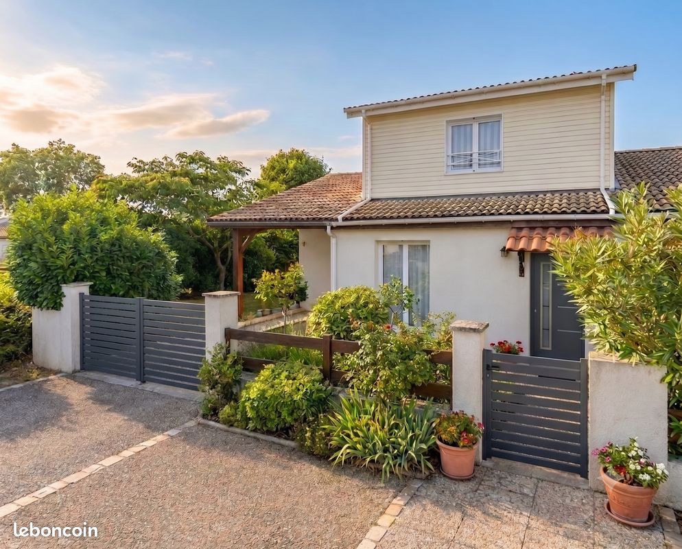 Maison 7 pièces 117 m² · à Pessac · 117 m² · 470 000 €