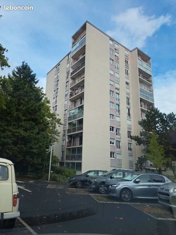 Appartement 4 pièces 82 m² · à Compiègne · 82 m² · 130 000 €