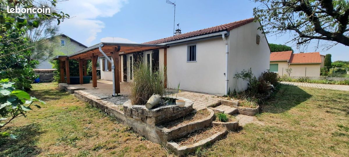 Maison 4 pièces 90 m² · à Bonson · 90 m² · 210 000 €