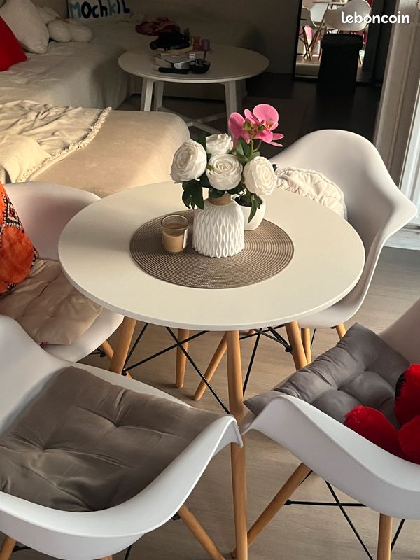 GUOYIHUA® Table à Manger Ronde Blanche + 4 Chaises Blanches - Style Scandinave - pour la Mmaison, Le Bureau, la Cuisine, Le Balcon (image 2)