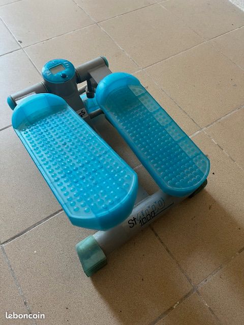 Stepper ST 1000 (image 1)