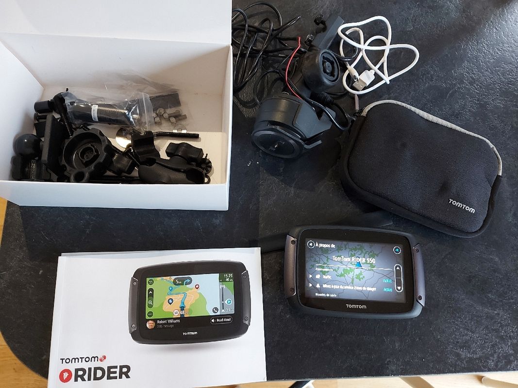 GPS RIDER 550 TOMTOM - , GPS et Aide à la conduite