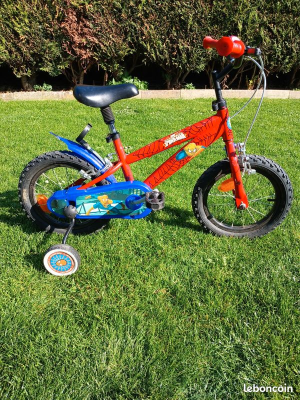 King Jouet Velo Spiderman Ans Spider Man Velo 14 Pouces King Jouet