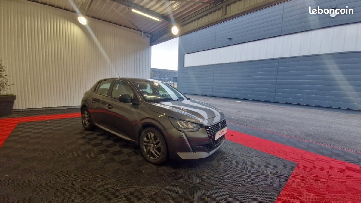 Peugeot 208 PURETECH 100 SS Active Business (image 3)