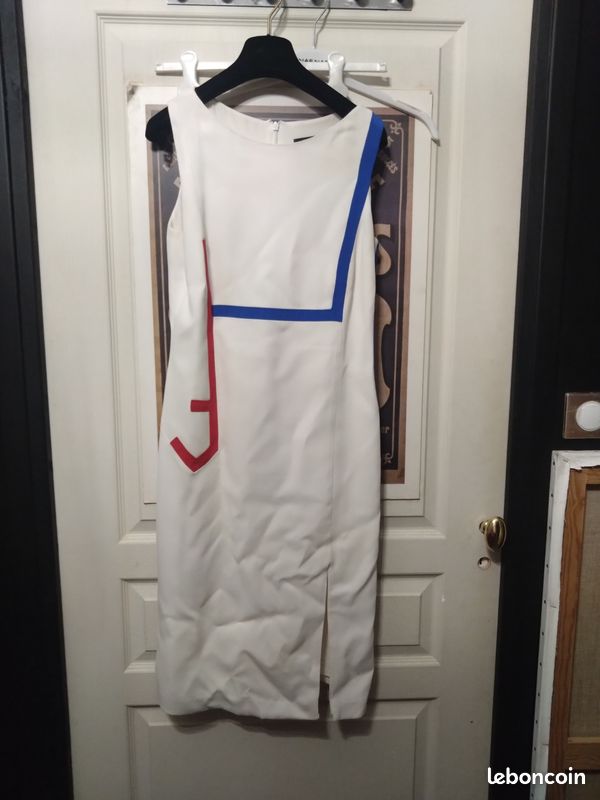 Robe Versace T44 IT 40 FR courte été blanc rouge bleu chic (image 1)