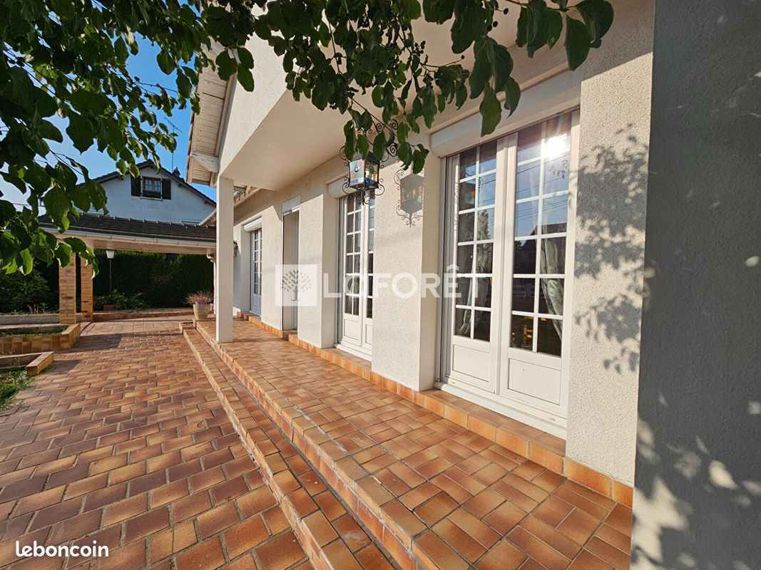 Maison 3 pièces 72 m² · à Mouy · 72 m² · 221 000 €