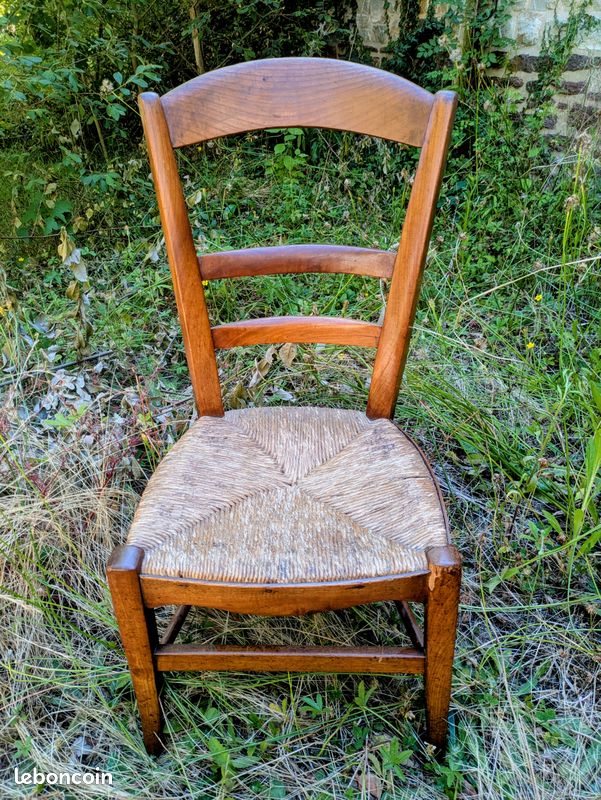 Belle chaise de Nourrice en bois fin XIX siècle (image 1)