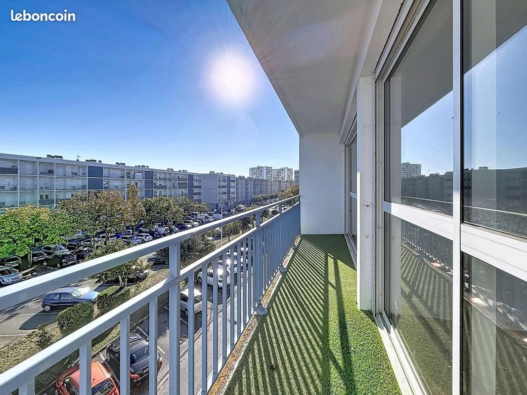 Appartement 4 pièces 73 m² · à La Rochelle · 73 m² · 166 000 €