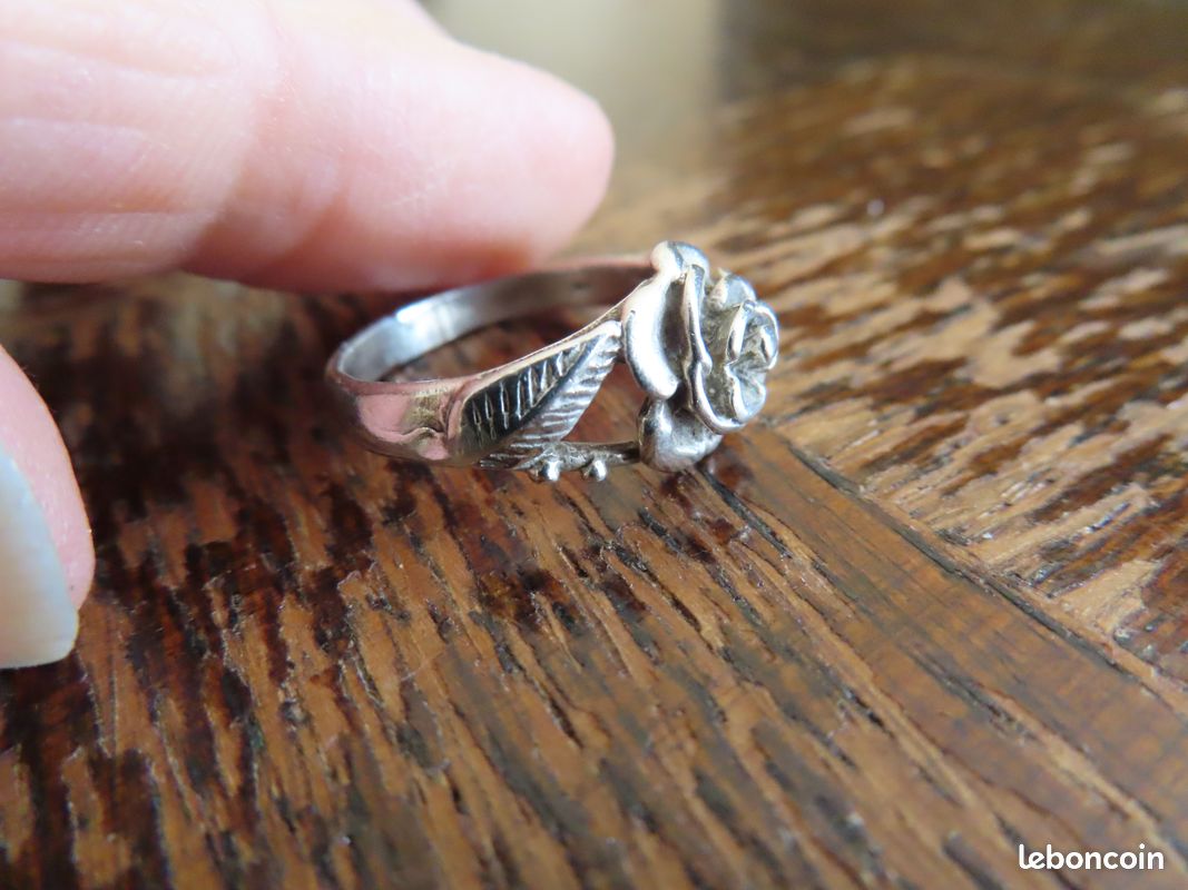 Bague Argent Massif Sertie De Zirconiums Roses, Contour Ciselé - Taille 57 - Occasion