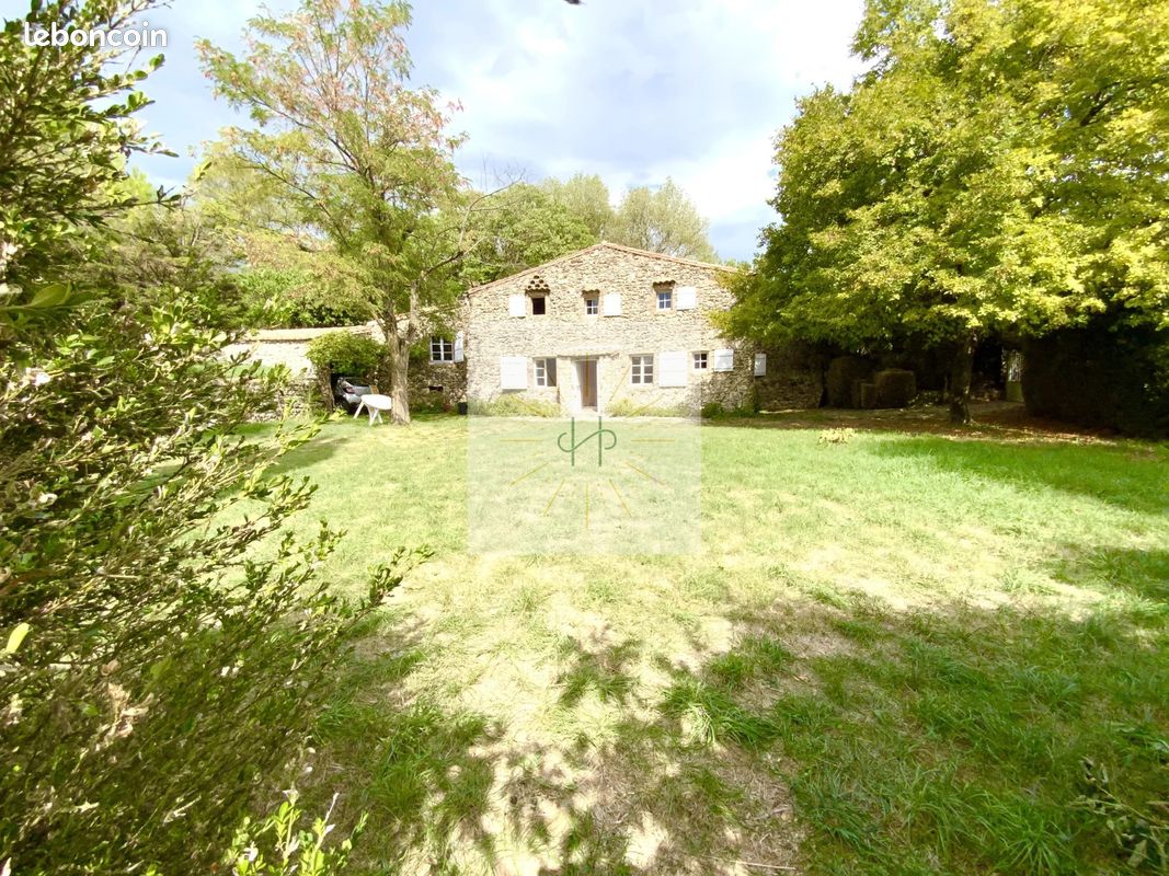 Maison 5 pièces 98 m² · à Rochemaure · 98 m² · 349 000 €
