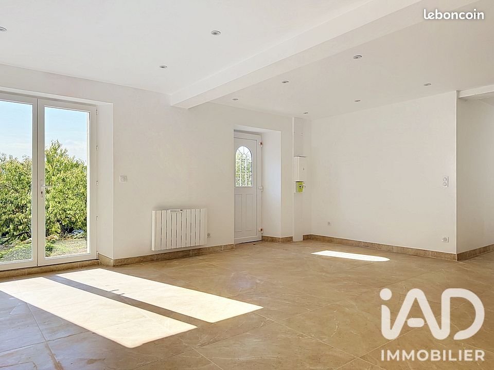 Appartement 3 pièces 67 m² · à Vic-sur-Aisne · 67 m² · 880 €/mois