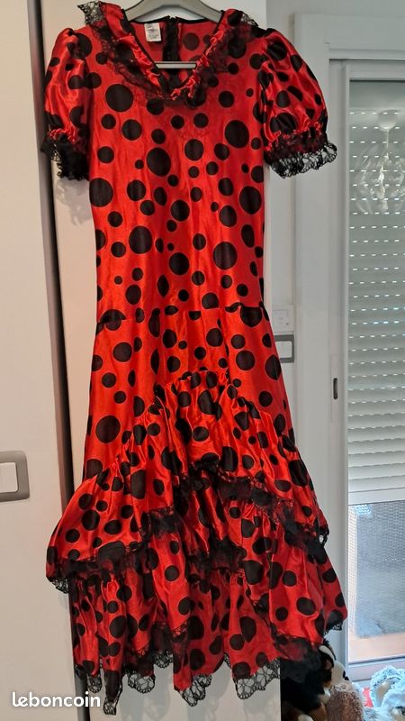Robe espagnole (image 1)
