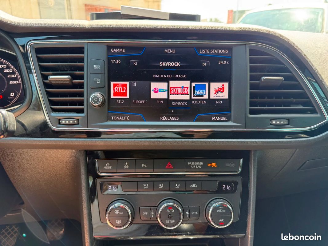 SEAT LEON 2.0 TDI 150 Start/Stop BVM6 FR / CAMERA / CARPLAY / SIEGE FR (image 20)