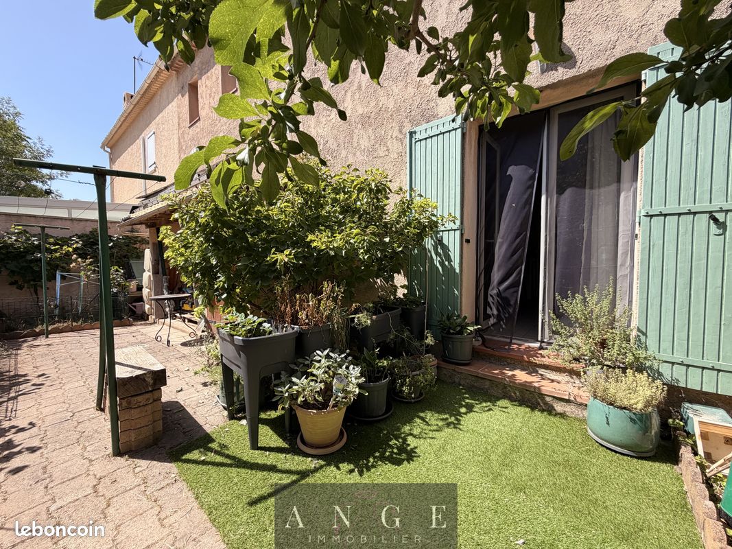 Maison 5 pièces 88 m² · à La Crau · 88 m² · 444 000 €